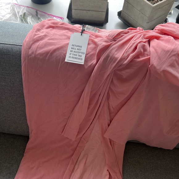BUMPSUIT Soft Mesh Top and Skirt in Pink MATERNITY size S - Picture 5 of 6